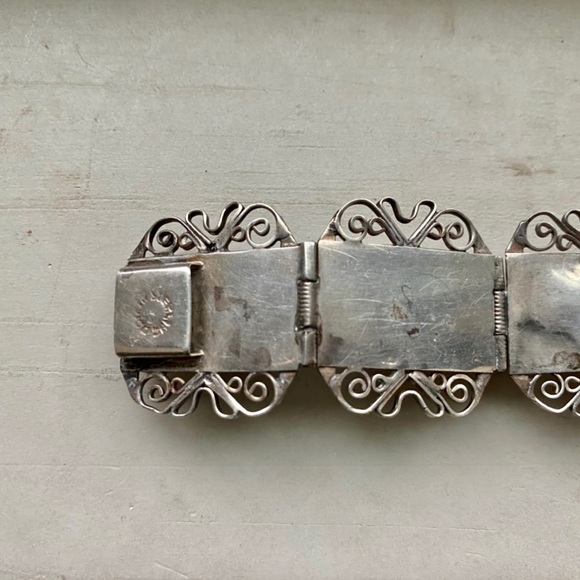 Sterling onyx vintage bracelet - Picture 8 of 11